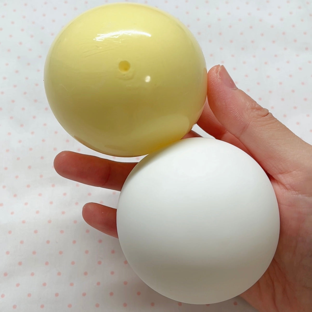 Viscous Cream Stress Ball