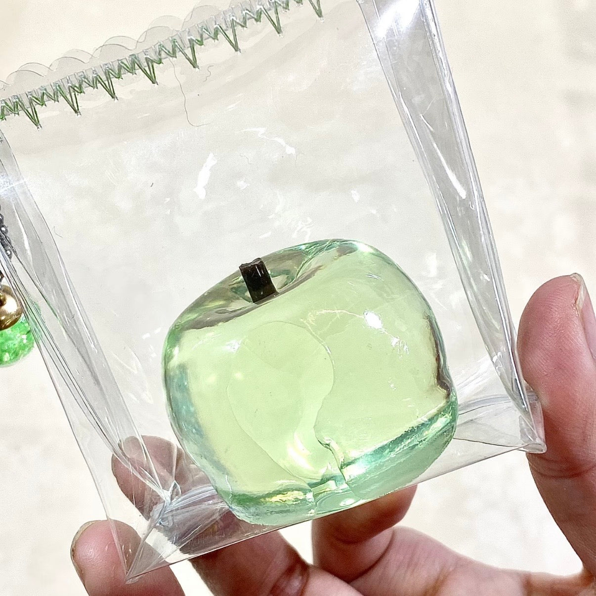 Mini Sparkle Star Apple Bag Squishy