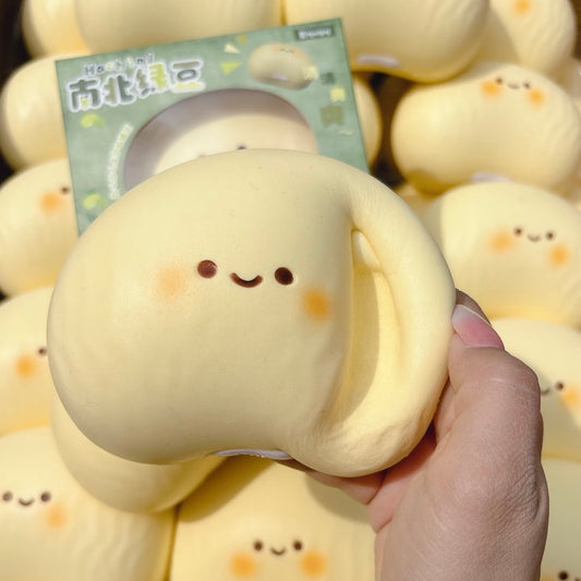 Large White Bean Slow Rise Squishy (Limited Edition)