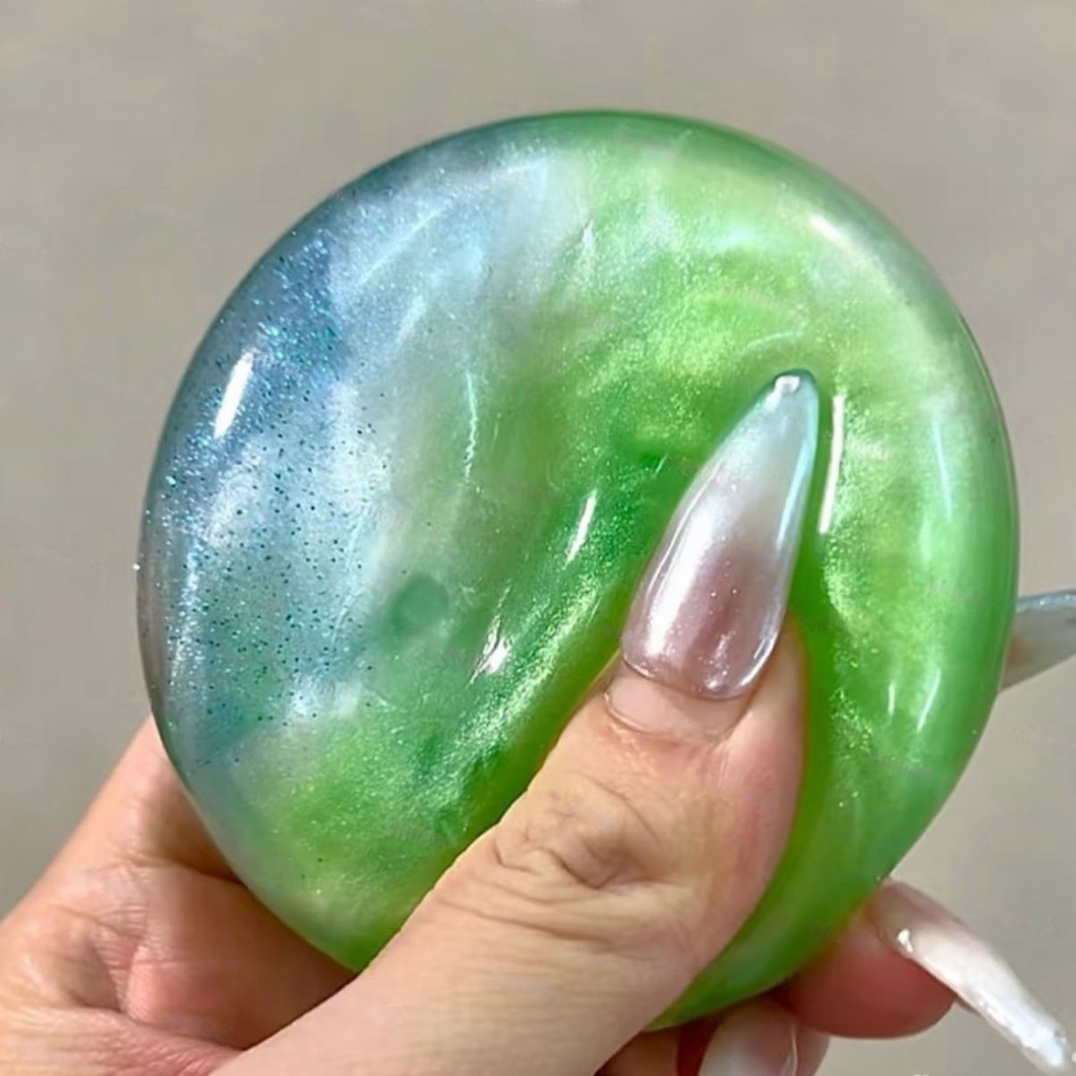 Gradient Quicksand Stress Ball