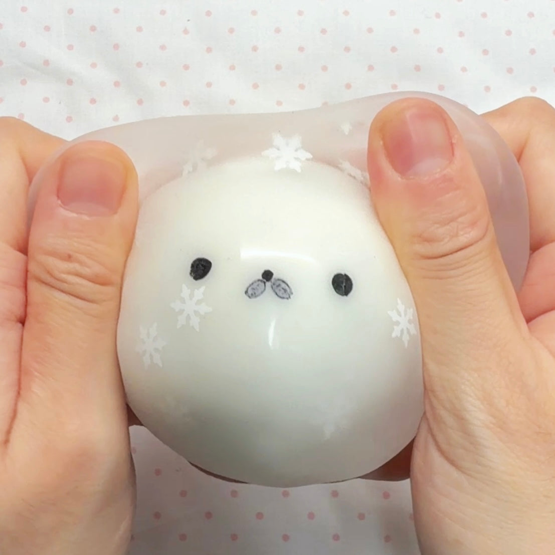 Baby Seal Wax Cracking Ball