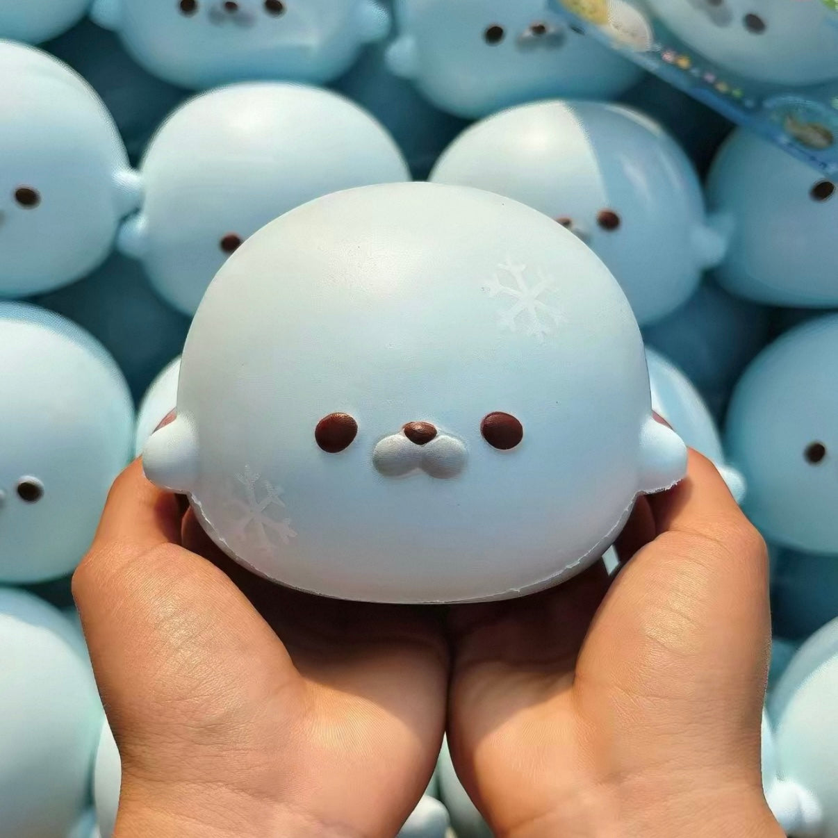 Chonky Seal Ball