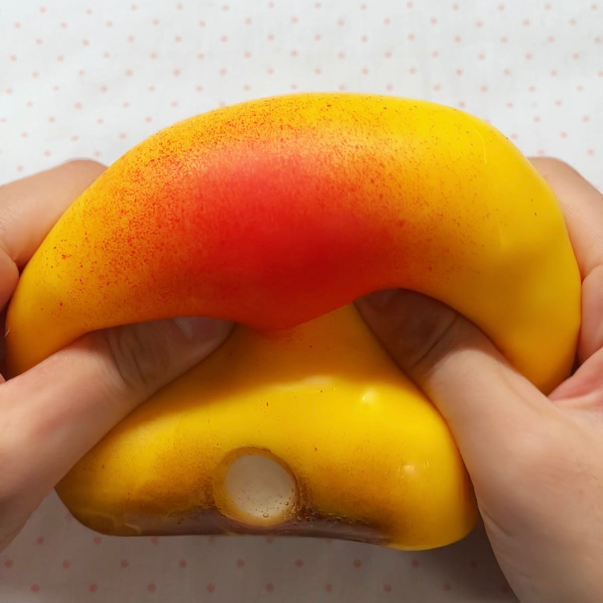 Crunchy Bread (2Colors)